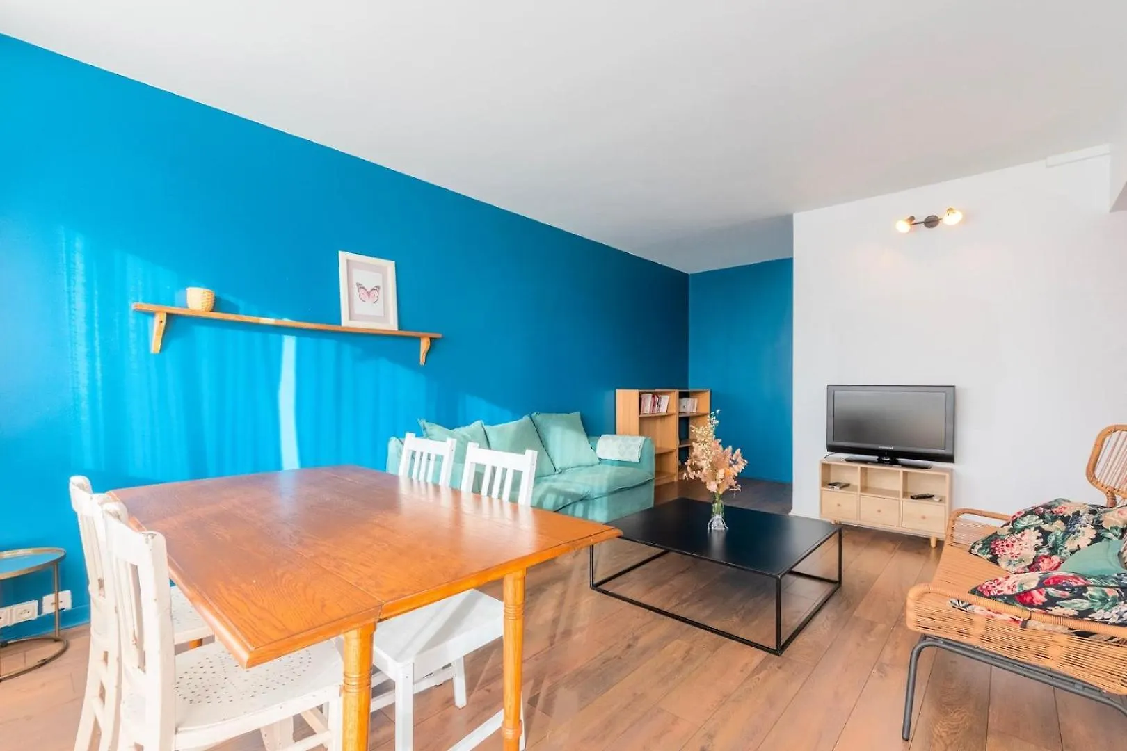 Lille Stmaur Equipped Apartment With Elevator