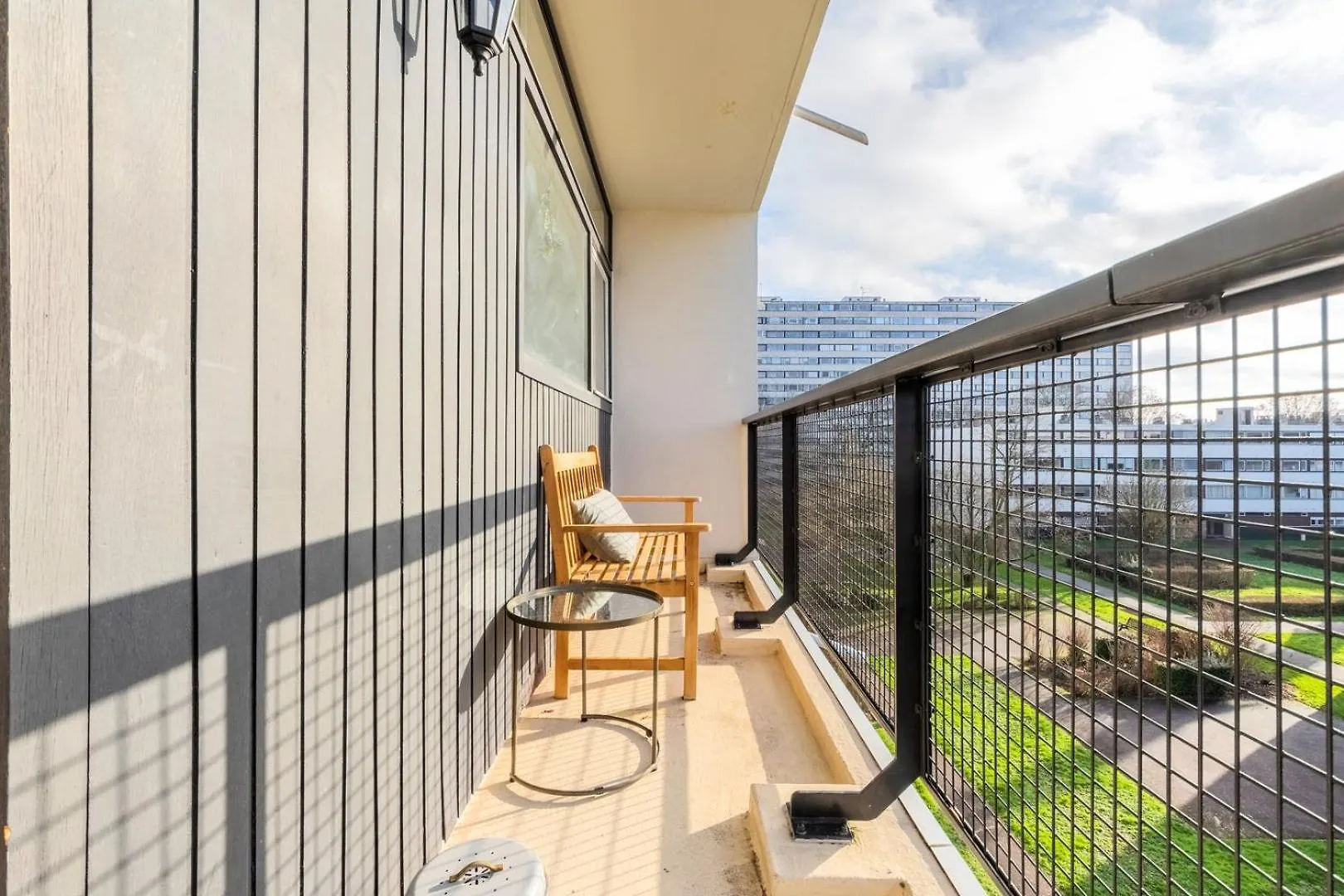 Lille Stmaur Equipped Apartment With Elevator